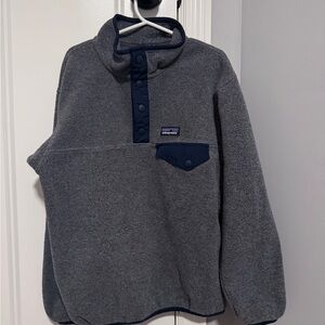 Patagonia Charcoal and Navy Fleece Pullover